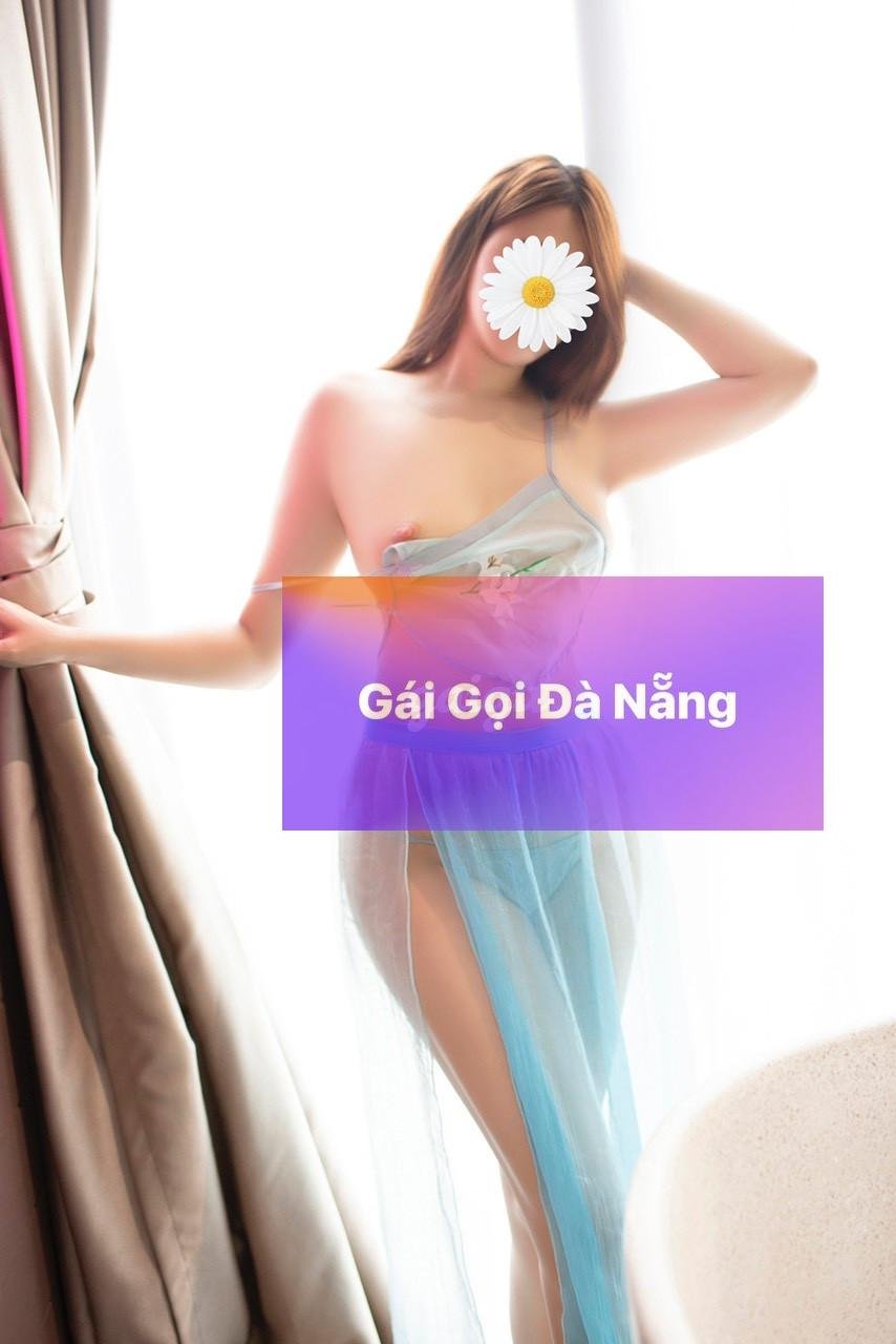 Trâm Anh ID 284-Em Gái Non Tơ Hấp Dẫn